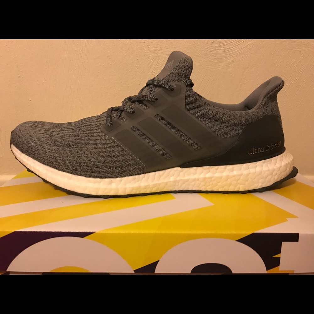ADIDAS Ultra Boost